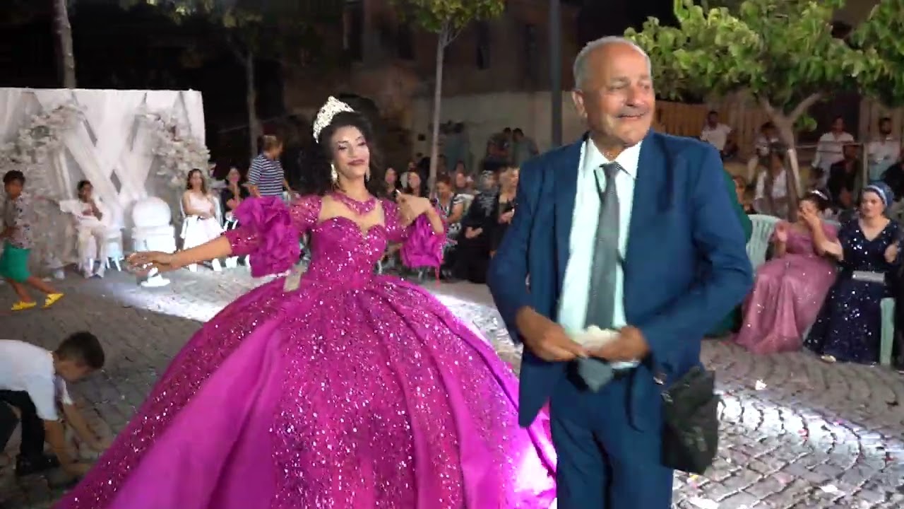 CANAKKALE ROMAN DÜĞÜNLERİ YARIM DÜNYA TANER CALDI  İLFAN&BÜŞRA ŞOW YAPTI