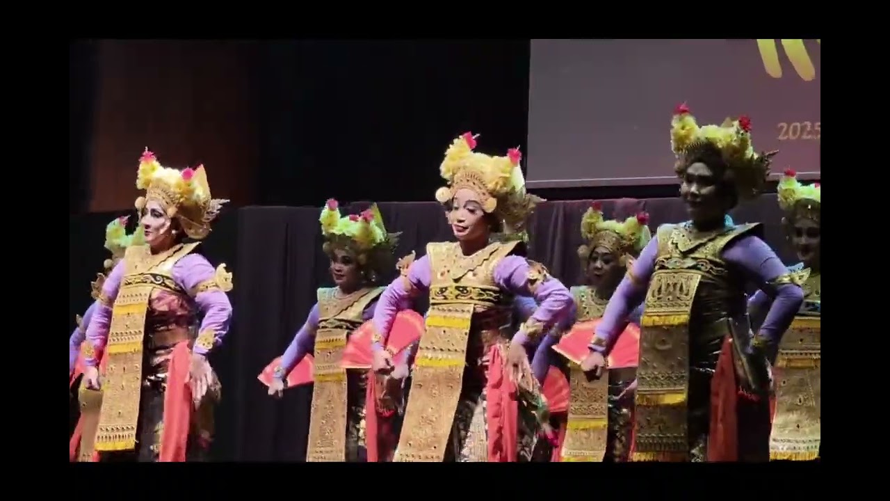 Legong Bapang Durga, Lestari Ayu Bulan Family Day 2025 - Tresna Jak Tari