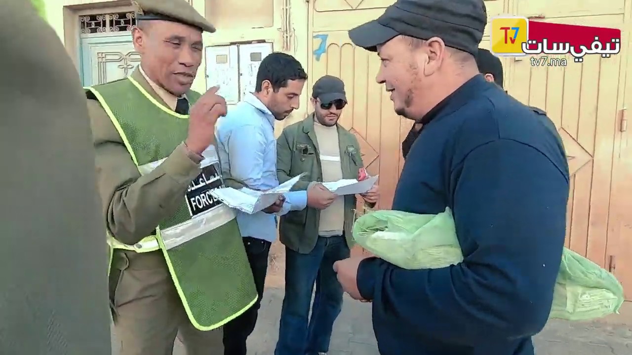 السلطة المحلية بالمقاطعة الرابعة بأولاد تايمة تواصل بدل الجهود من أجل الإلتزام بتطبيق الحجر الصحي