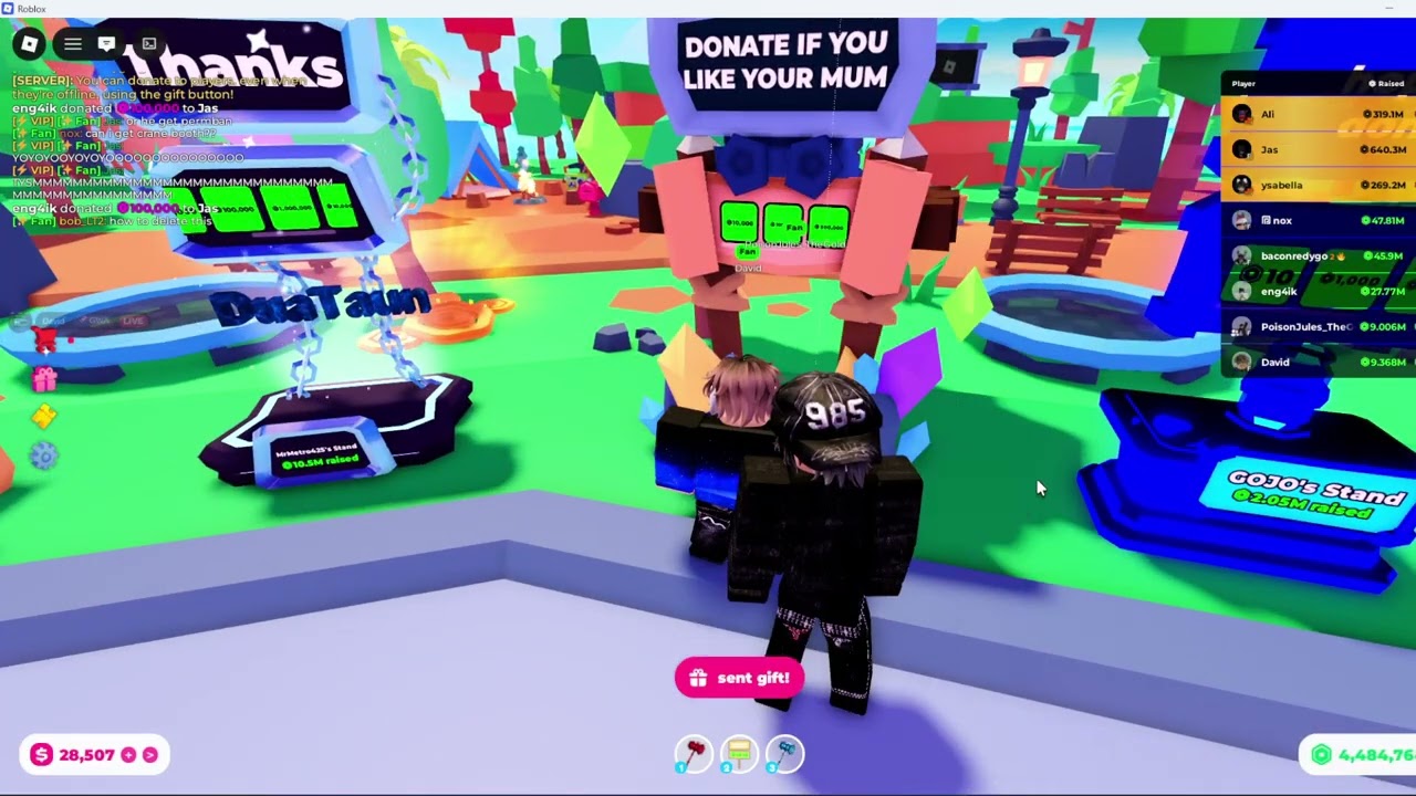 Donating Everyone in the server 100k Robux in Pls Donate Modded