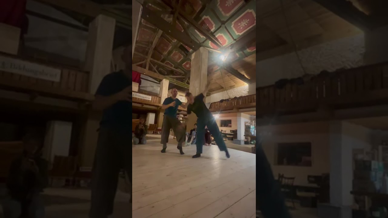 Contact Improvisation dance with @ulli_wittemann