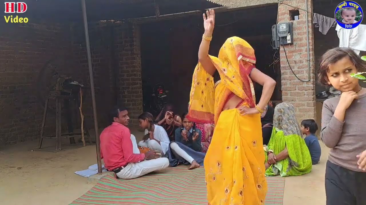 ऊंची हवेली  ठाकुर की नीचे महल नहिनिया को घर घर में बजने वाला देहाती नाच gayak Naresh khatana