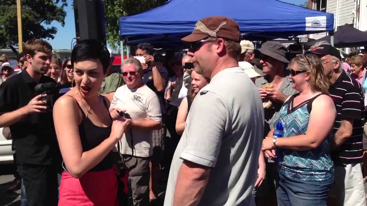Whanganui Opera at the Saturday Market