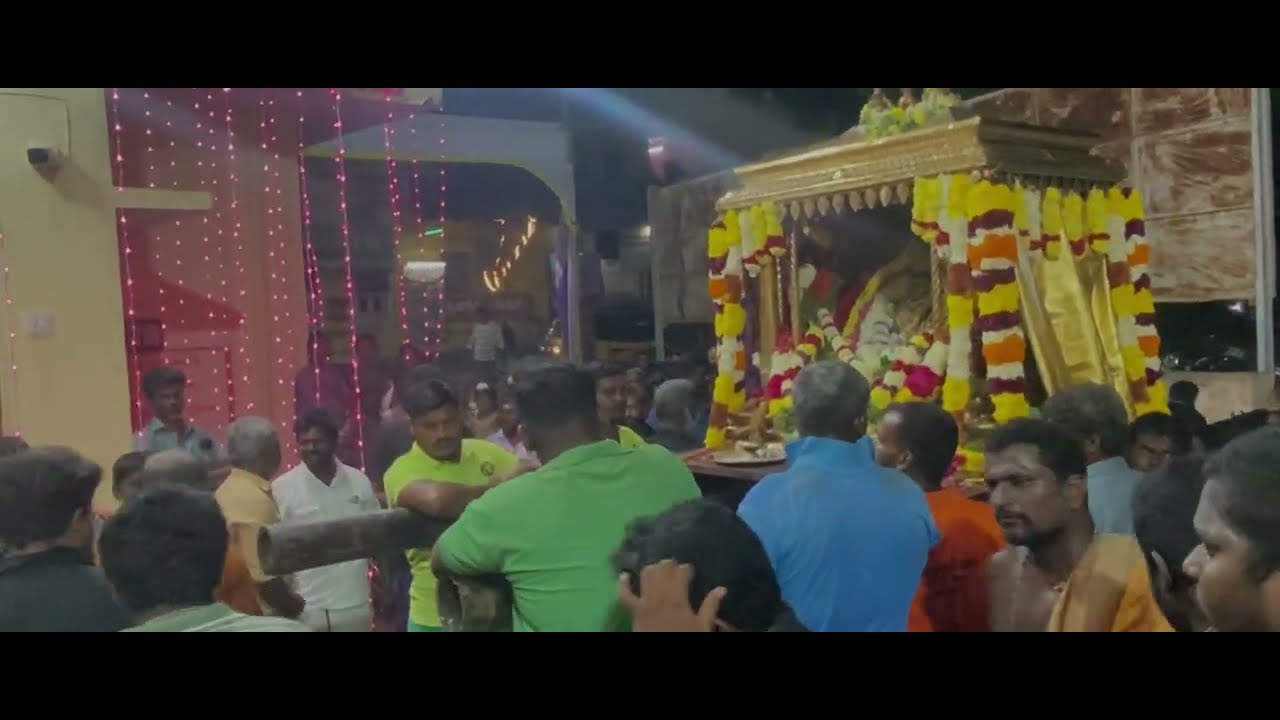 ஏரல் ஶ்ரீ ஹரி ஹர புத்திரன் பொன் சப்பரம்