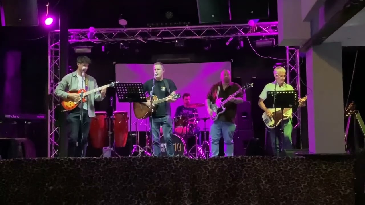 Mike And The Loose Screws   Runnin’ Down a Dream