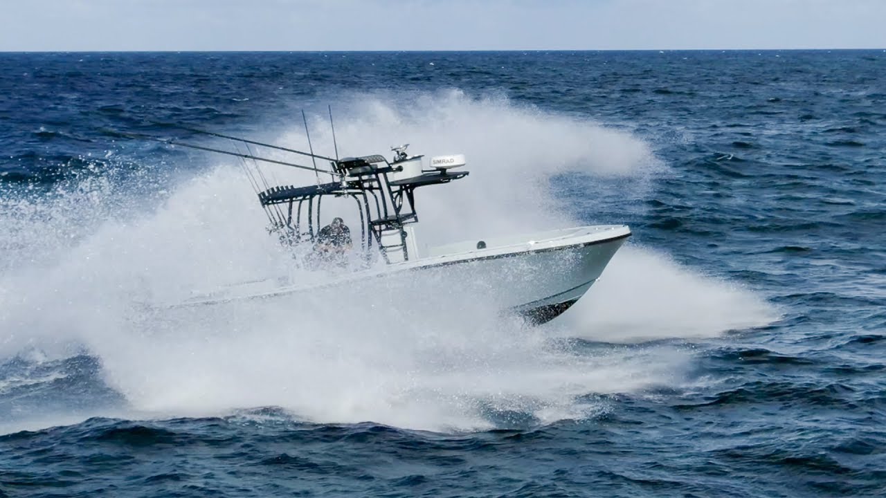 1989 Mako 261 Running with Dual Verado 300s