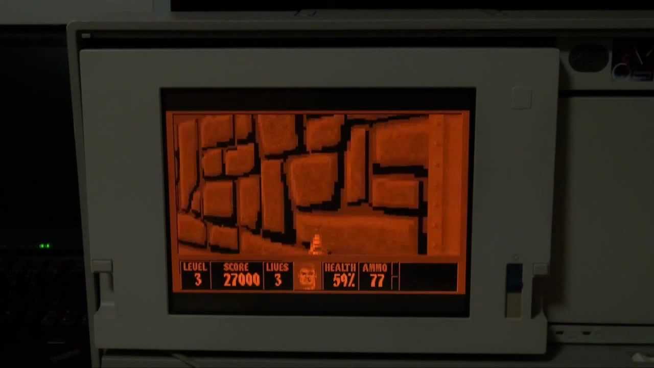 IBM PS/2 P70 (1989) - plasma screen, booting and games