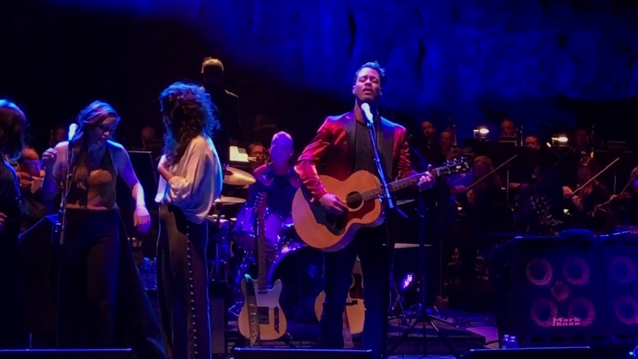 Amos Lee Black River Red Rocks Amphitheater 7/16/17