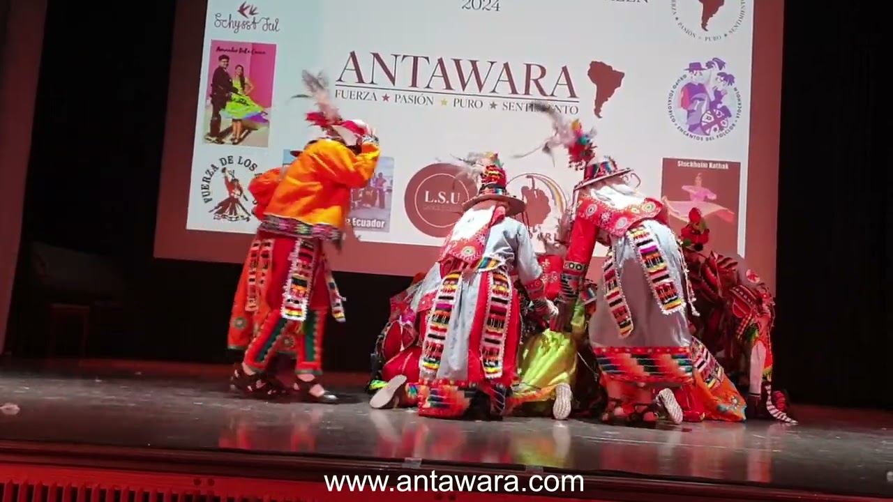 2024 12 07, Antawara | Banderitas y Tinku