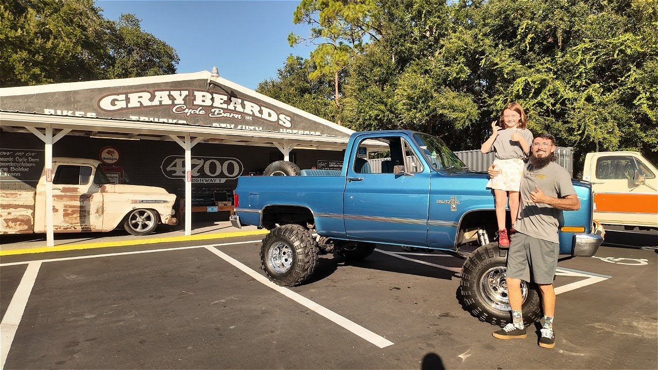 Сборка блейзера Chevy K5 завершена!