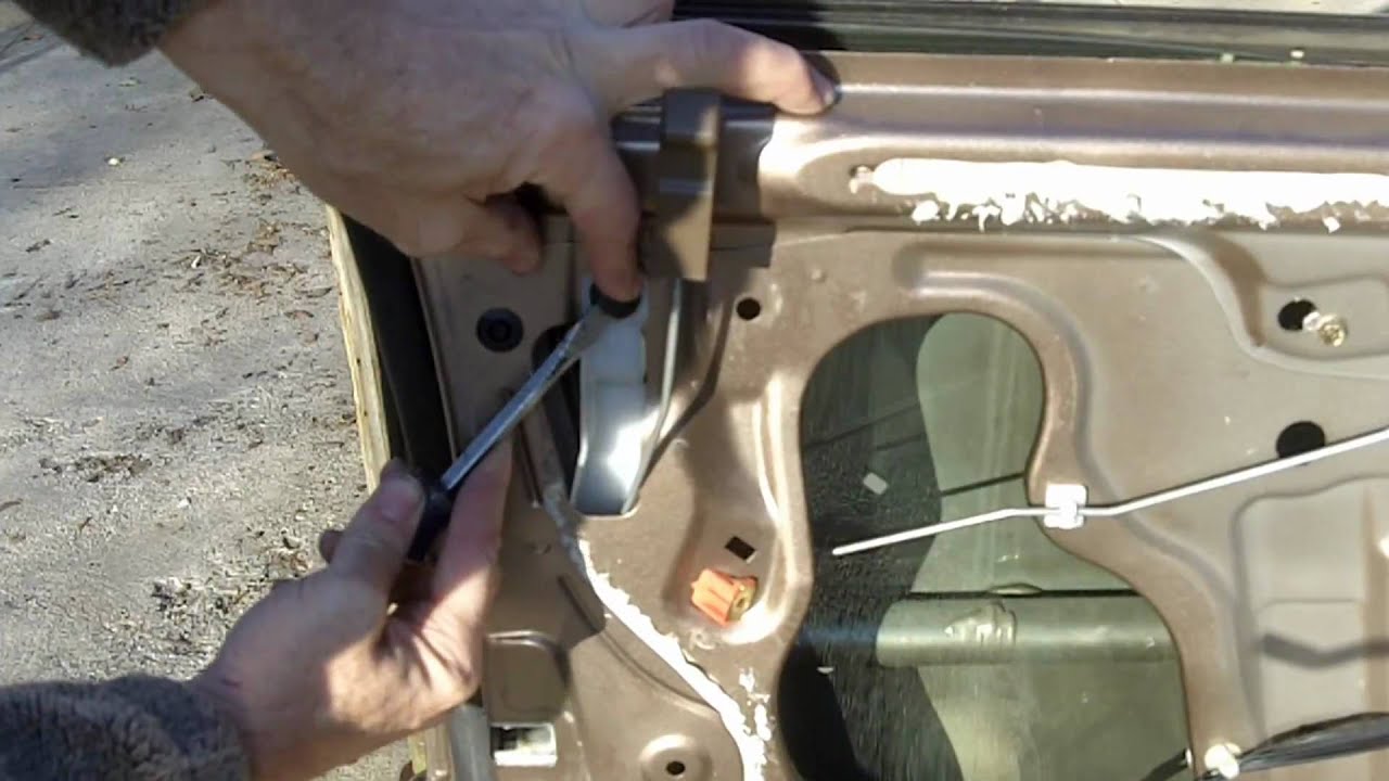 2002 Honda CRV Door actuator Part one of two