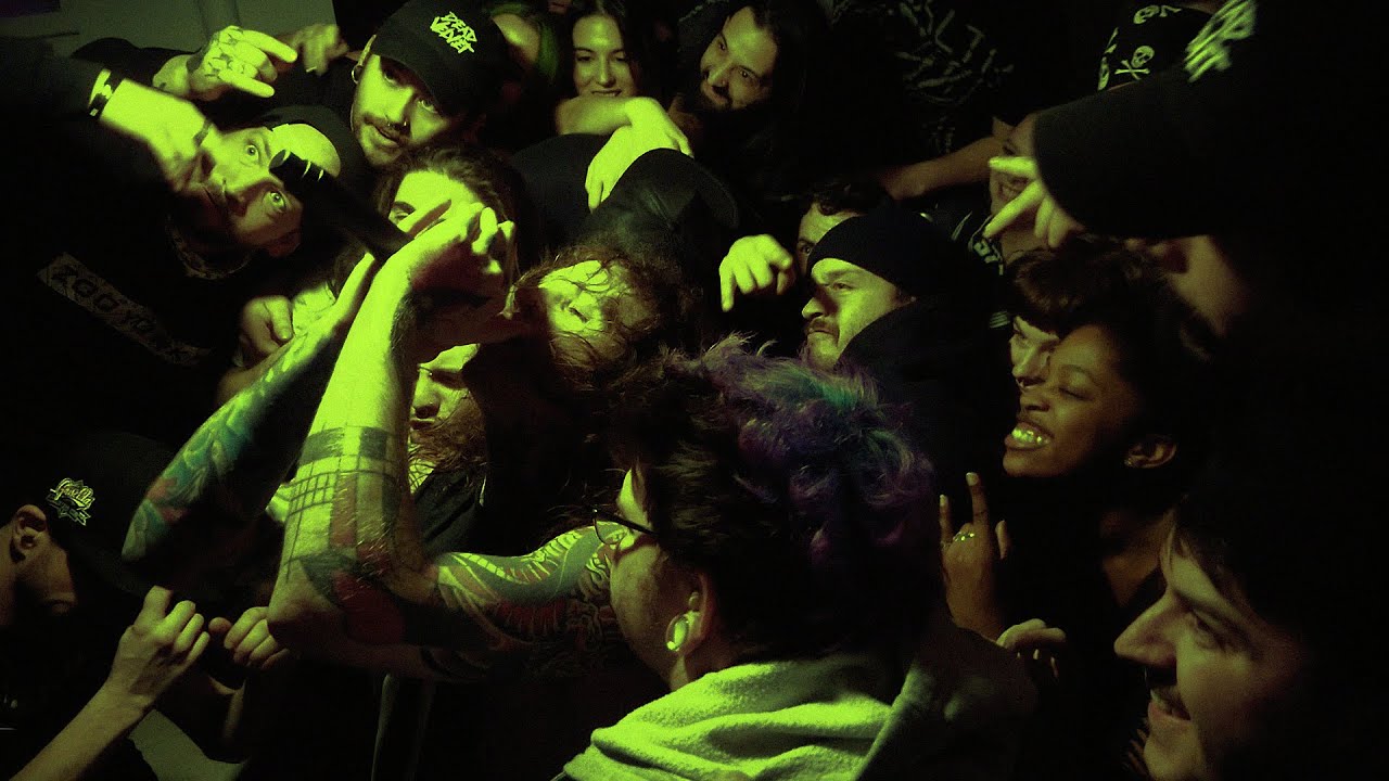DEAD VELVET - DONALUCCI (Music Video)