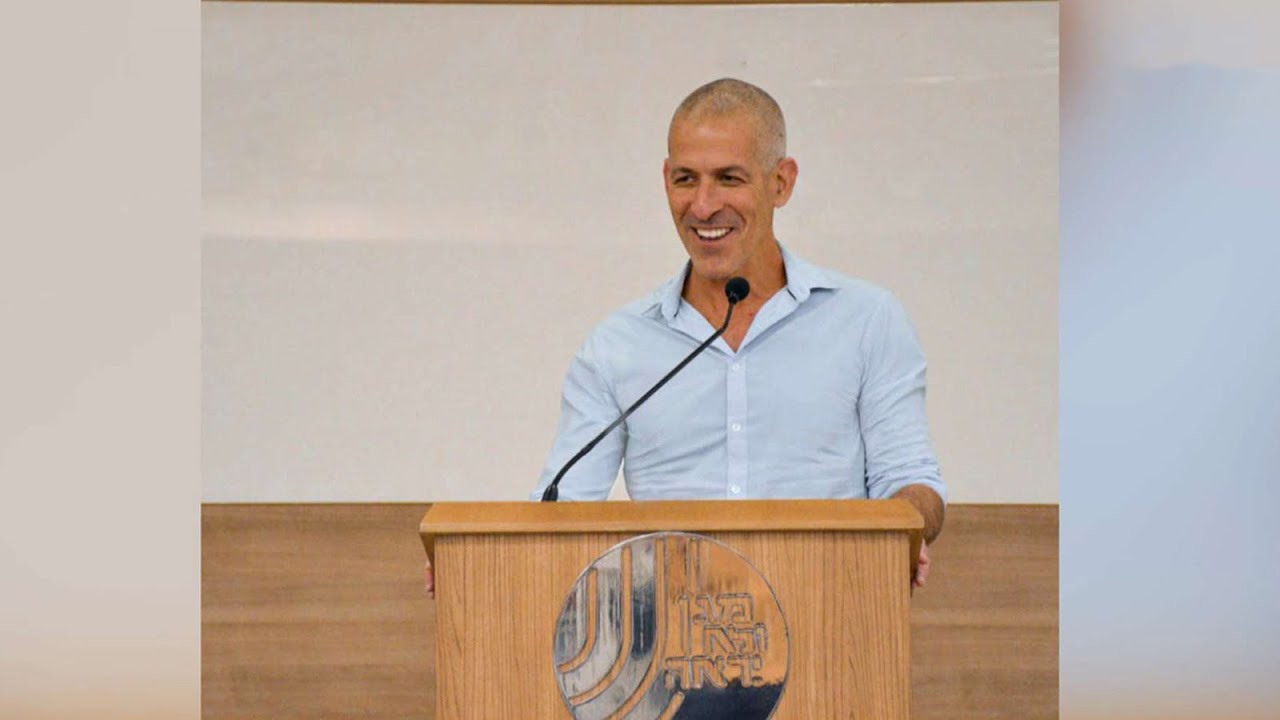 מהסיירת ועד הבר בתל אביב: רונן בר הוא ראש השב