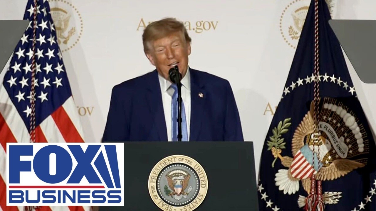 Trump honors American TECH TITANS