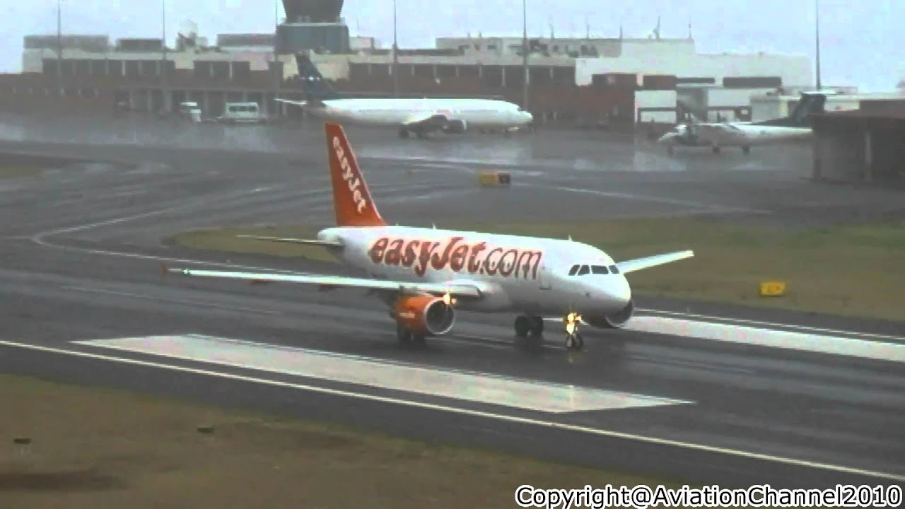 Bad Weather Arrived at Madeira Airport @ Various Movements
