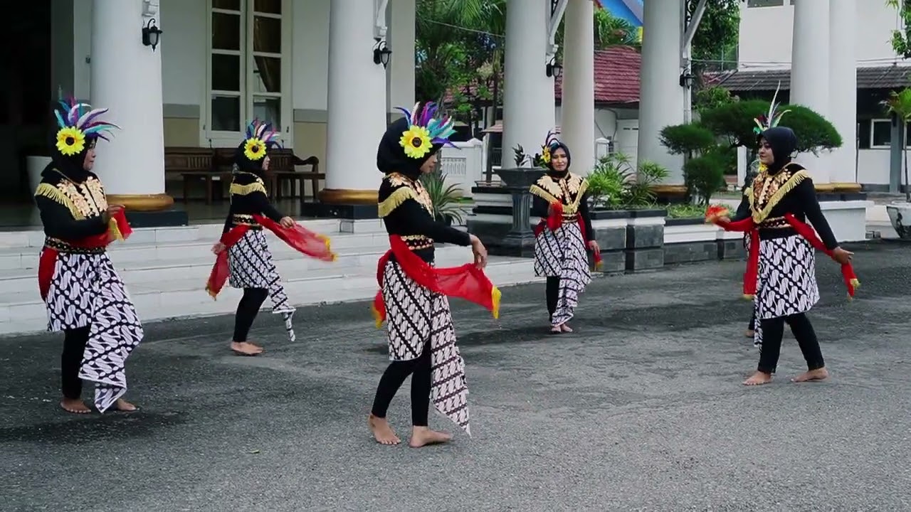 TARI PINCUK PECEL MADIUN