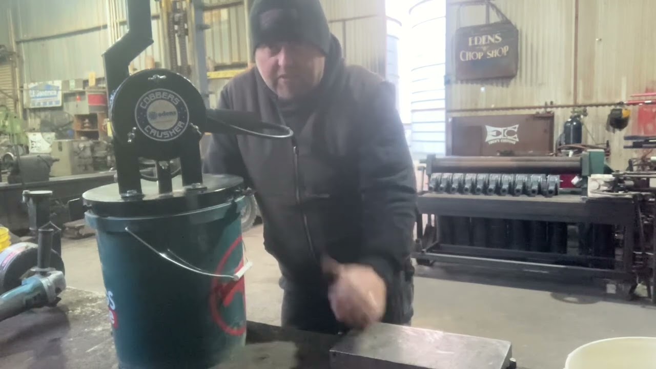 Cobbers crusher mini rock crusher different versions (what you need to know to buy)
