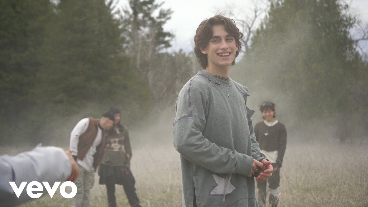 Johnny Orlando - blur (behind the scenes)