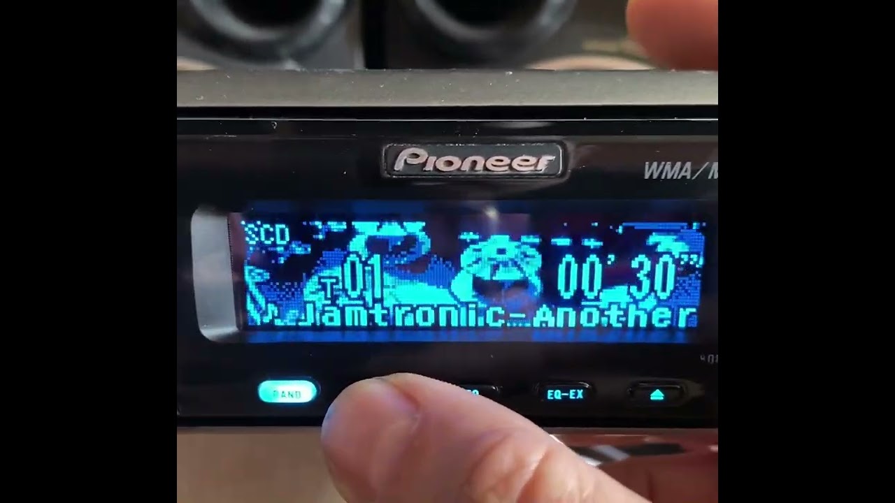 Pioneer deh-p80mp - Old school high quality car stereo