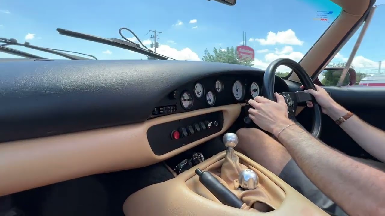 1993 TVR Chimaera Driving