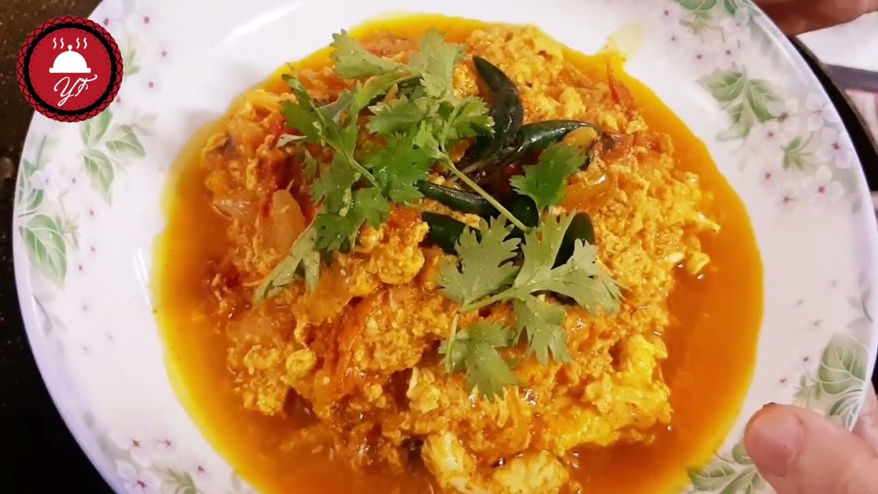 Tomato and egg stir-fry.....         ခရမ်းချဥ်သီးကြက်ဥ​မွှေ​ကြော်