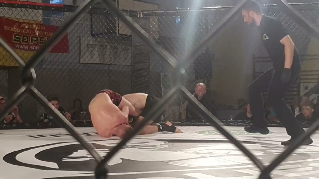 GALA QUEST MMA  KROSNO Michał Pasterczyk vs Konrad Chruściński