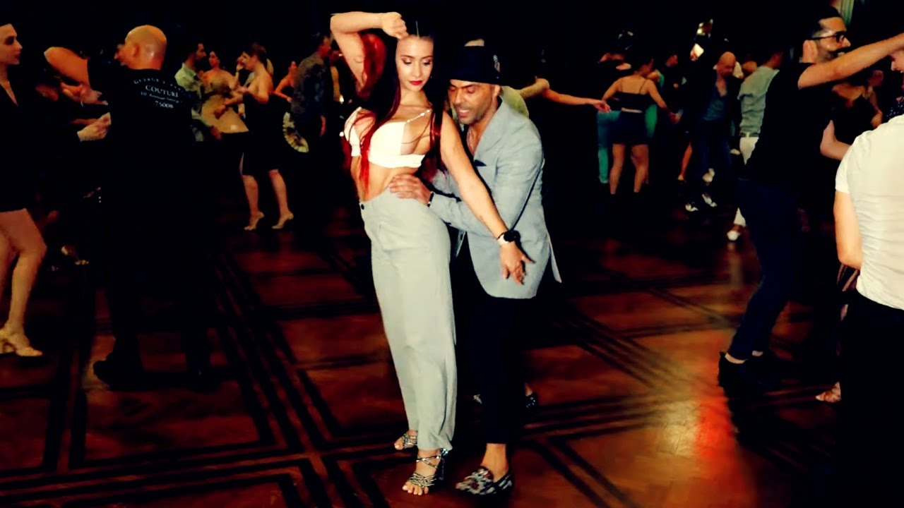 Fadi Fusion & Diana Morales #Salsa Social Dancing | Back 2 Mambo @ Prague 2022