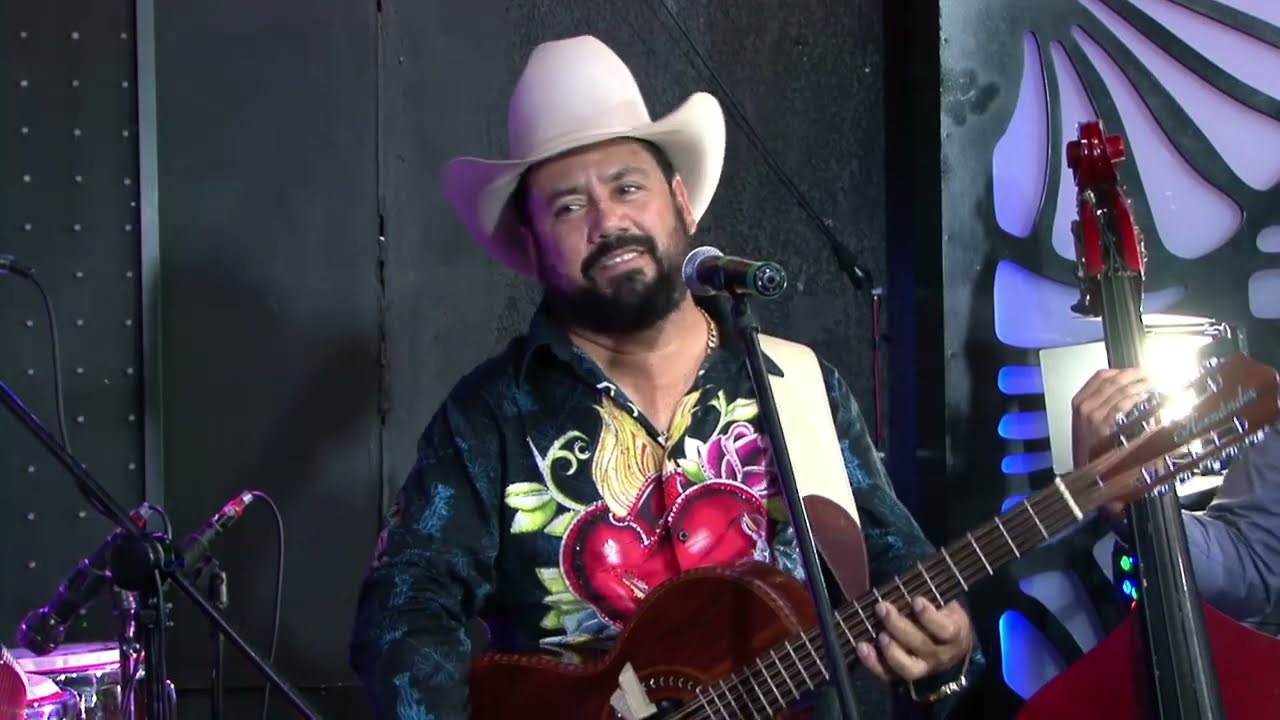 ISAIAS LUCERO -    TU VANIDAD  En Vivo  -  Tonche Live