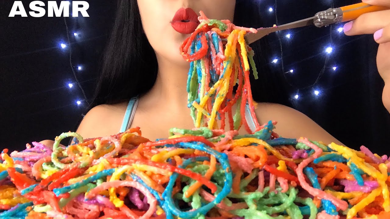 🌈COMIENDO SPAGHETTI DE COLORES- ASMR🌈