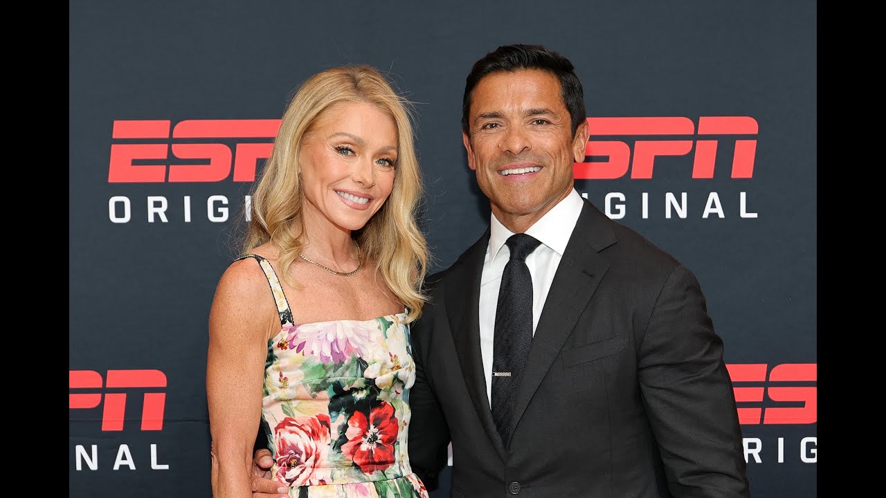 Kelly Ripa and Mark Consuelos' strict BTS rule at LIVE! revealed: 'We don&rsquo;t tolerate it'