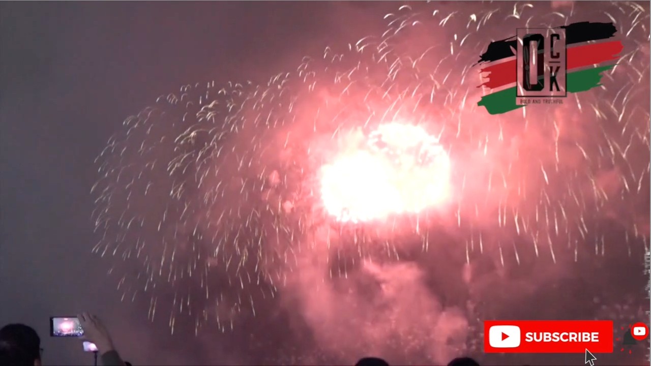 Hong Kong celebrates Year of Horse with massive fireworks show