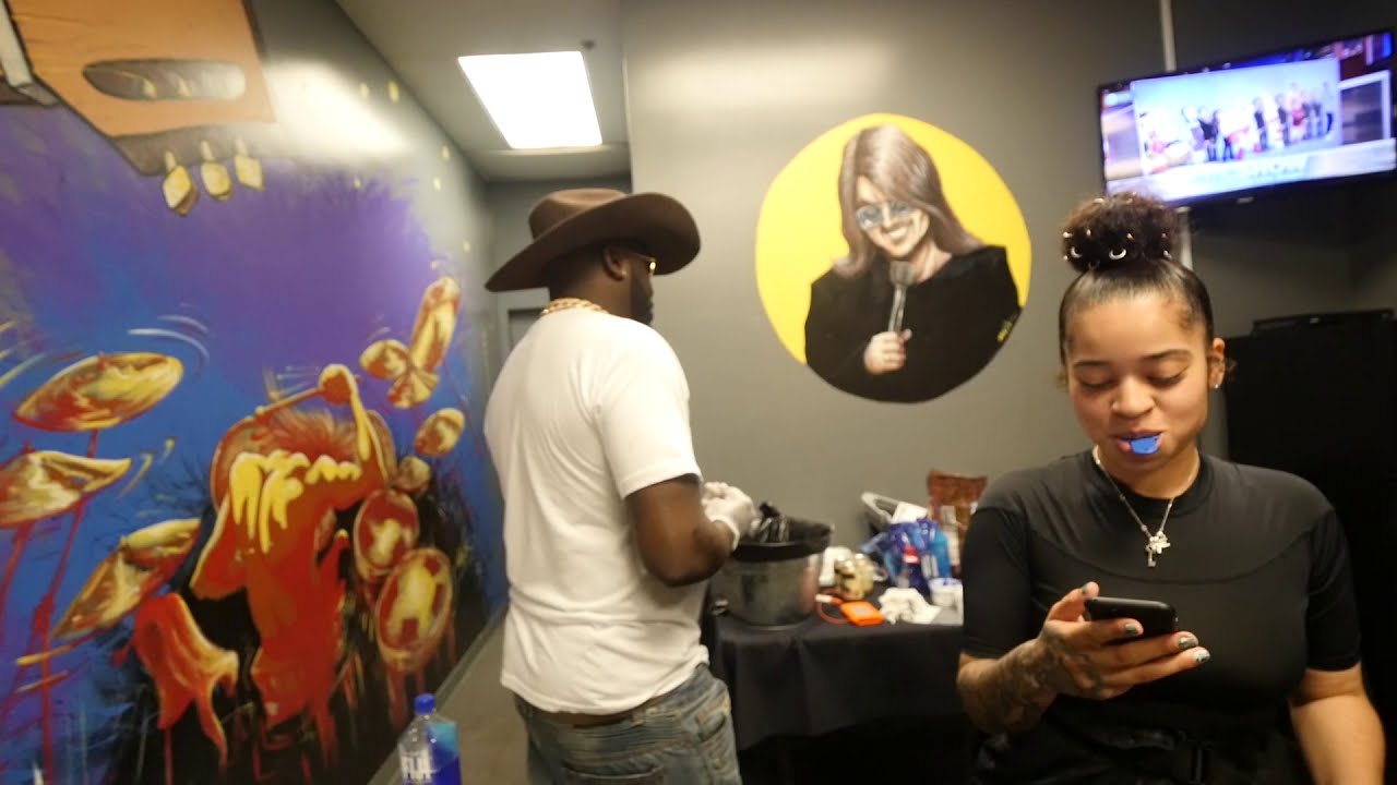 Ella Mai does the unthinkable while on tour in H-Town