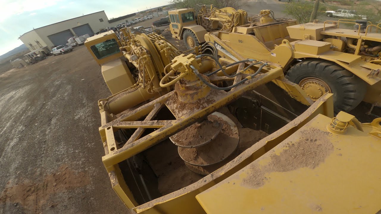 Caterpillar 627G Auger Scraper