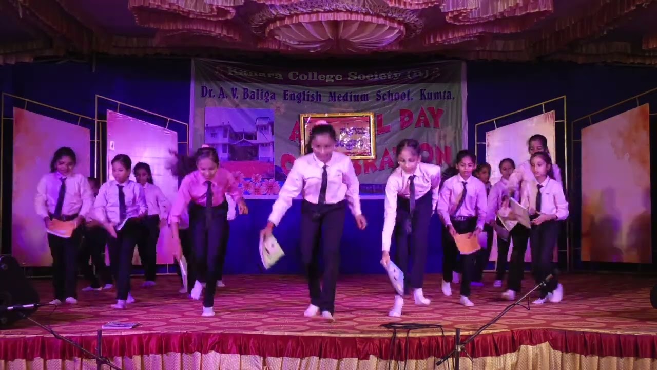 Felicitation Song Dance-5th std Girls-AVB School-2025
