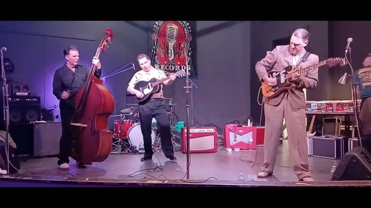 Lobo Jones and the Rhythm Hounds - 'I've been Walking Around With a Monkey On My Back' (2025)