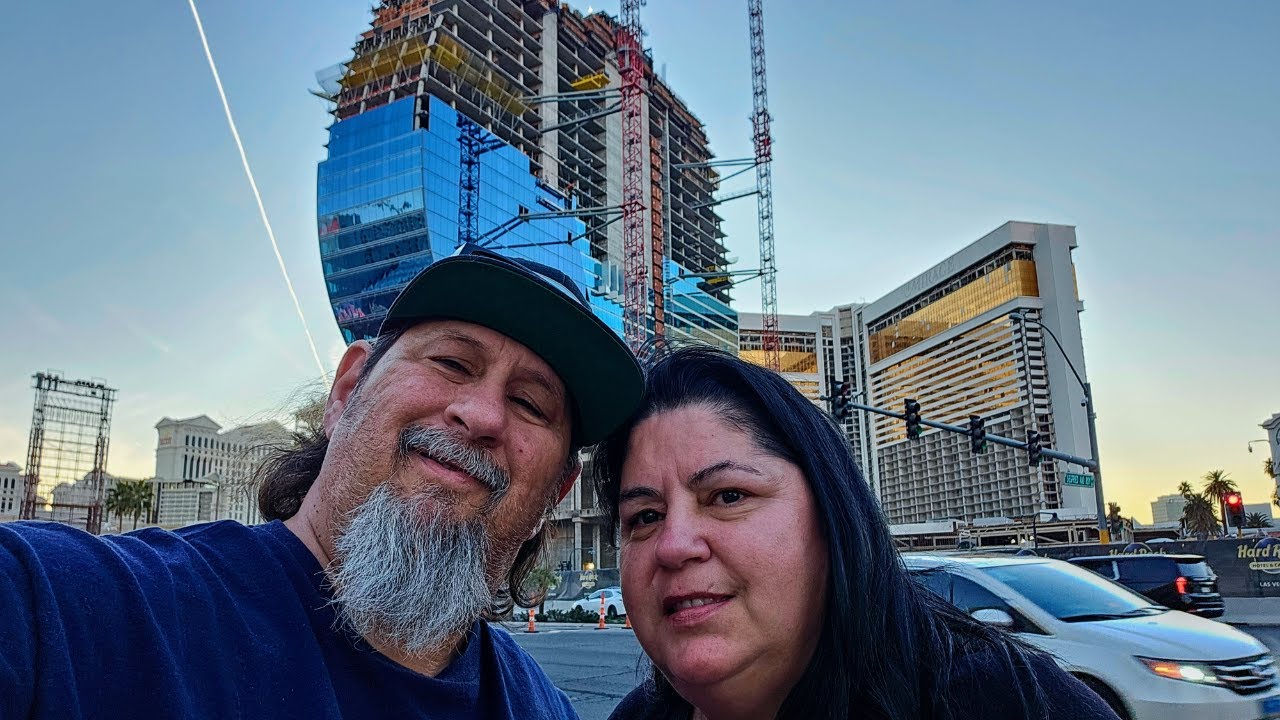  Las Vegas Is Not A Ghost Town! - It's ALL BS