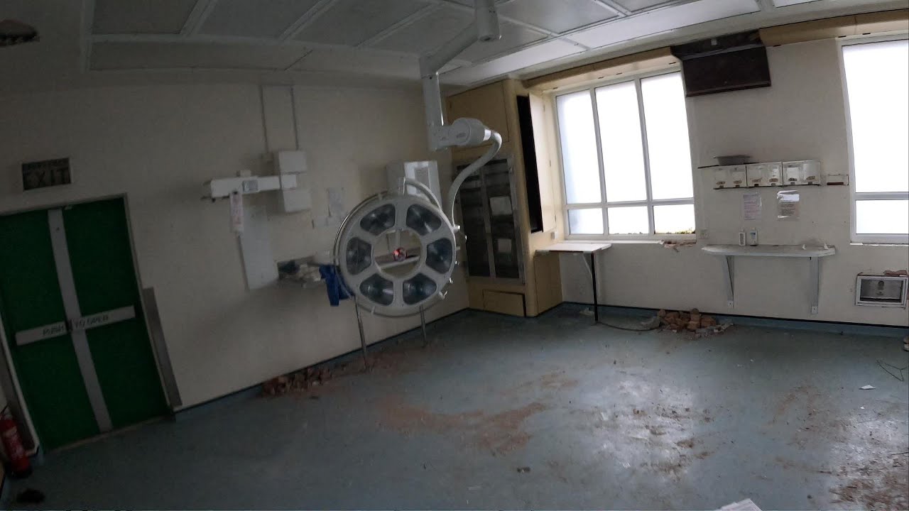 Exploring an abandoned maternity ward left since 2012...