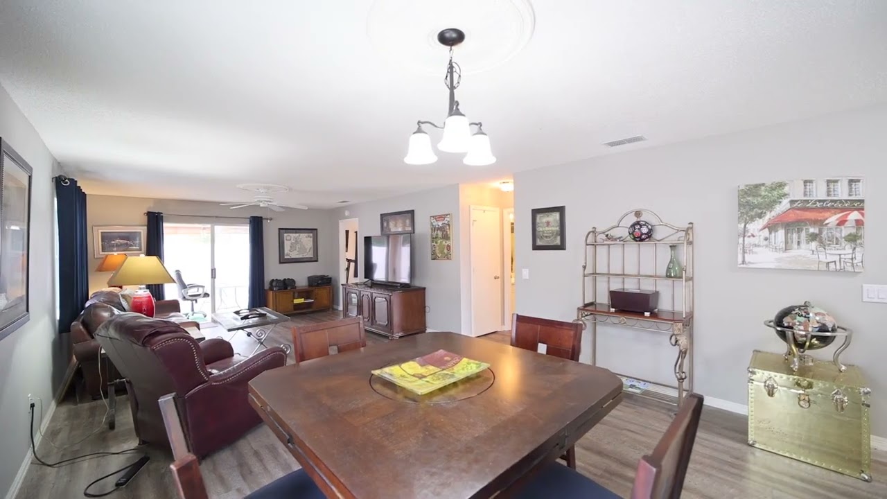 Wendy Lawner 2120 Alfredo Ave, The Villages, FL