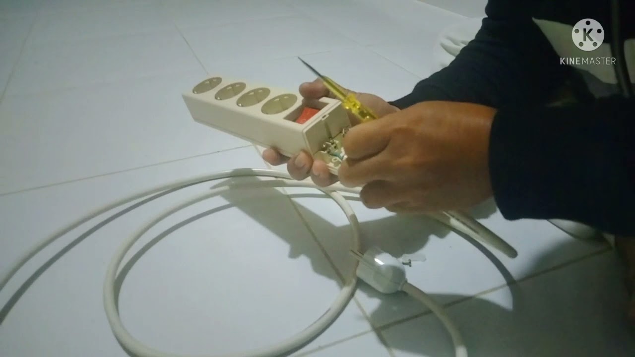 Cara memasang kabel ke terminal Uticon