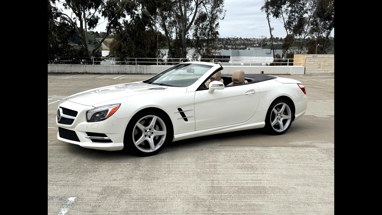 2015 Mercedes SL550 Diamond White Metallic, Top Down, Open Air Walk Around.