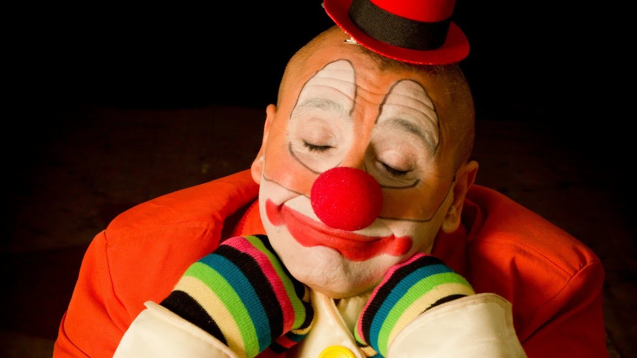 TMH stepped in. The circus got out of hand and the clowns are being made to sit down!!