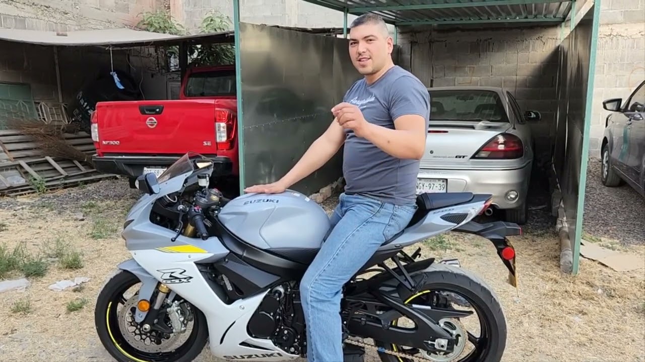 Suzuki GSXR 750 la mejor deportiva por tu dinero.