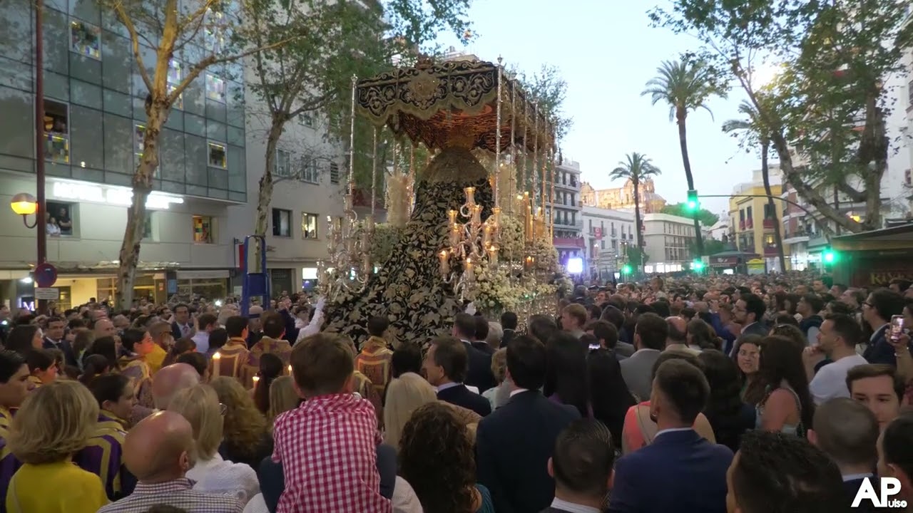 María Santísima de la Estrella por Reyes Católicos  | Semana Santa Sevilla 2023