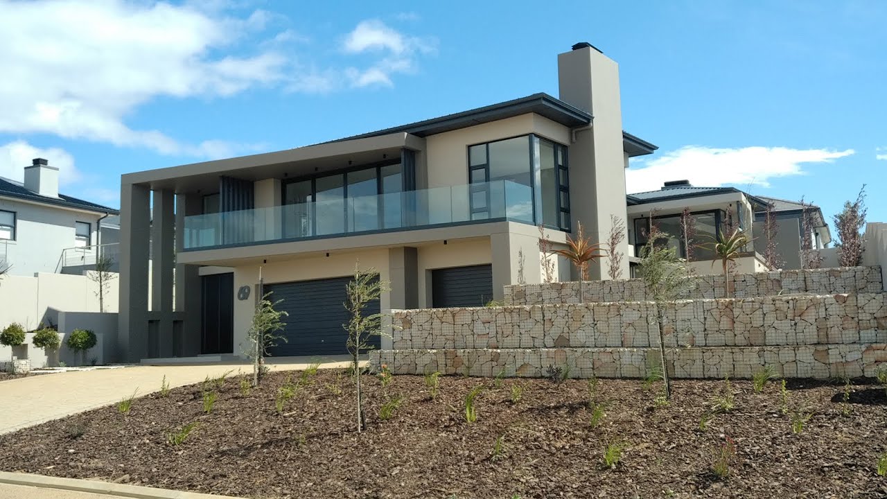 Clara Anna Fontein | Durbanville - To Let R 40 000 p/m