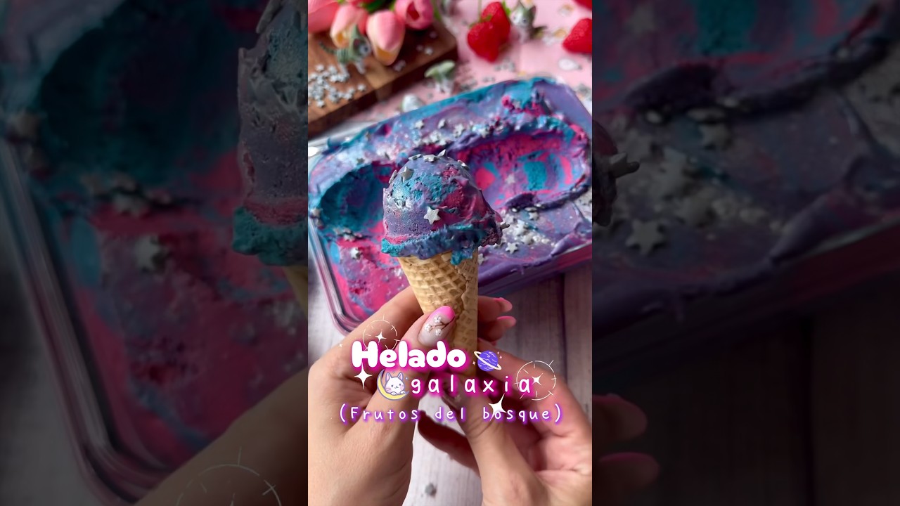 Helado galaxia de frutos del bosque 🌌🌸#kawaii #receta #postres