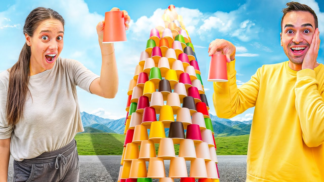 FACCIAMO LA TORRE DI BICCHIERI PIÙ ALTA DEL MONDO