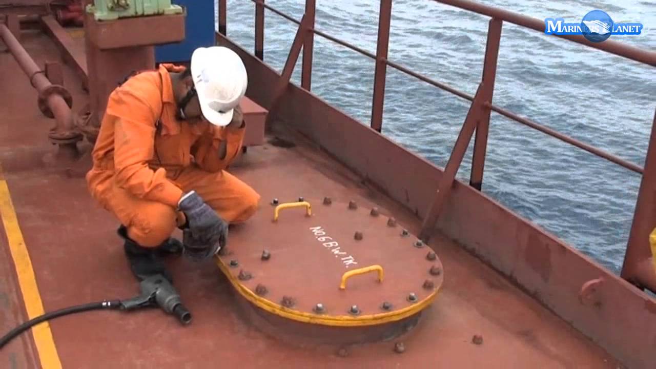 MERCHANT SHIP MANHOLE OPENING VIDEO