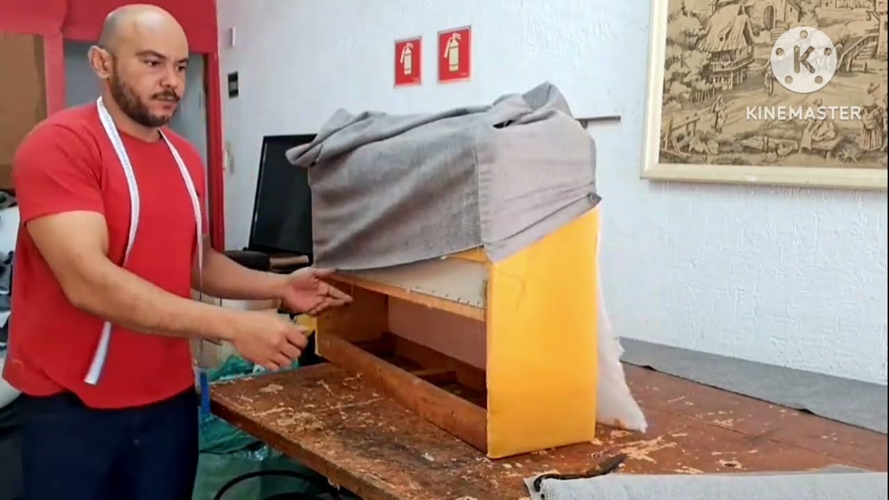 COMO TROCAR O PANO DO BRAÇO DO SOFÁ RETRÁTIL #tapeçaria 