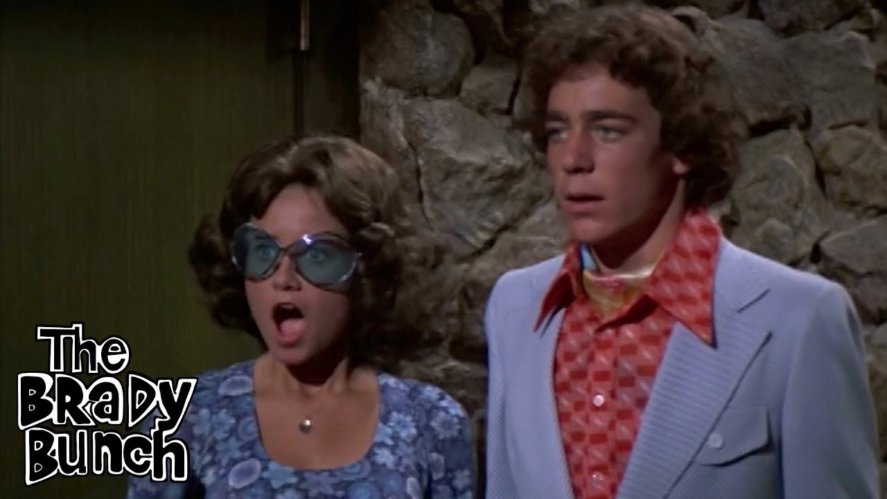 Marcia and Greg Try to Trick Peter's Crush