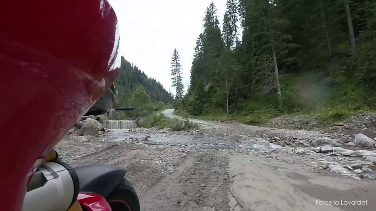 Forcella Lavardet Flussquerung